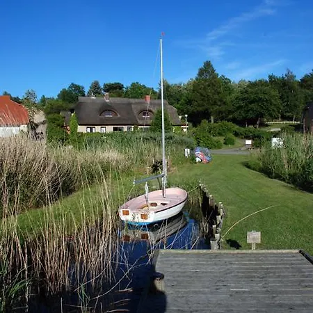 Holiday home Unterm Reetdach *